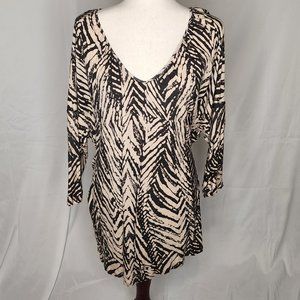 Jennifer Lopez Animal Print Half Sleeve Tunic Top Size XL